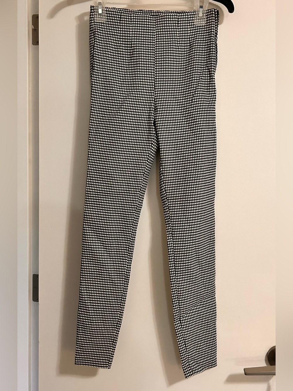 Zara Black & White Checked Skinny Pants